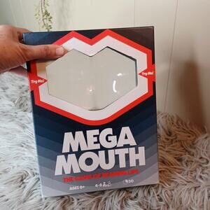 Mega Mouth Board Game - The Game of Reading Lips - Big G Creative New Sealed